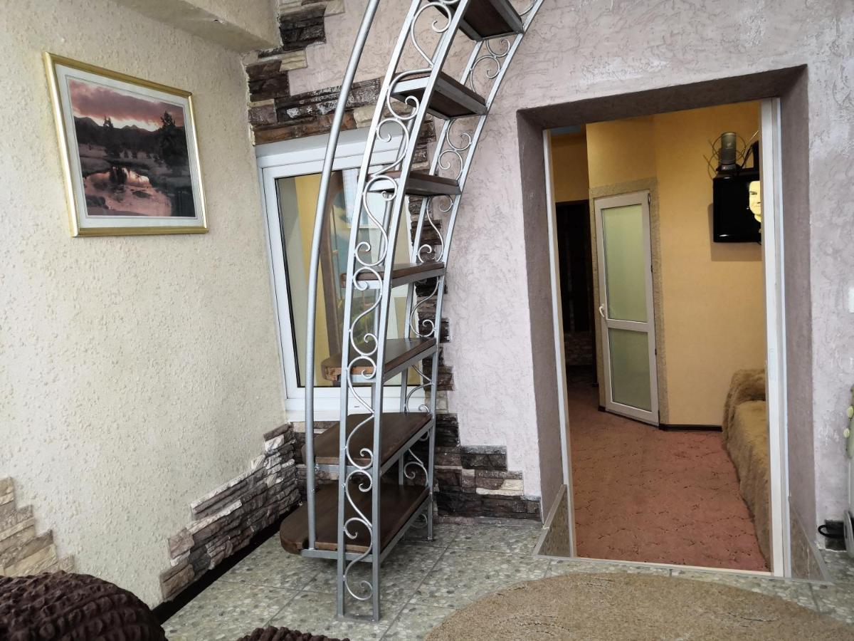 Imperia Guest House Kamen-na-Obi Bagian luar foto